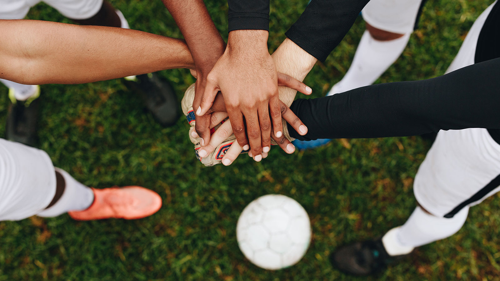 Football team is teaming up