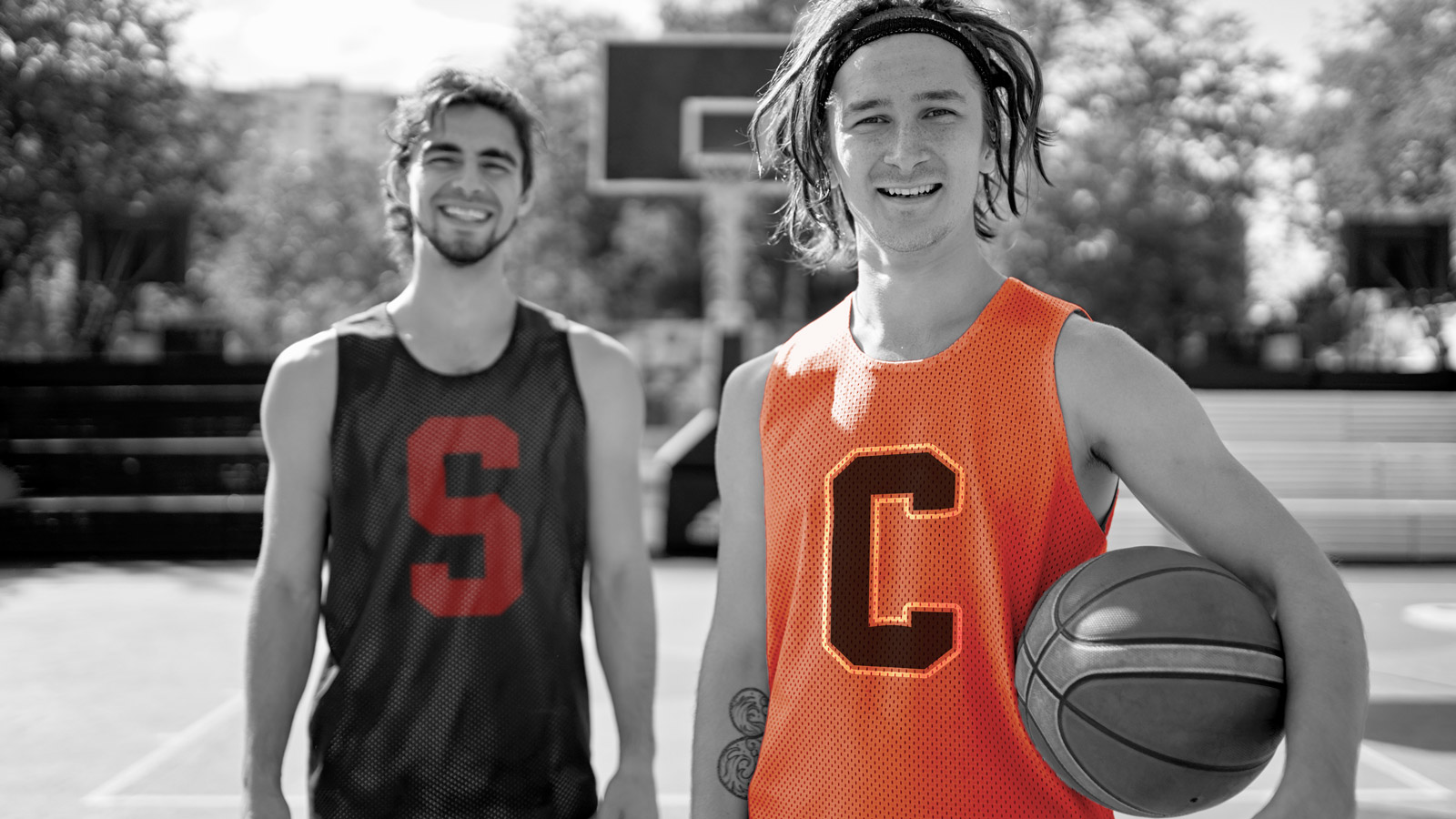 standard vs custom content